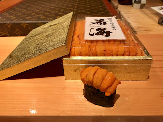 #鮨 尚充 #たかみつ #takamitsu #中目黒 #tokyo #寿司 #sushi #omakase #2020食べログSilver #ミシュラン１つ星 #ウニ #やま幸のまぐろ #握りでお腹いっぱい #ヴィトンのカウンター #tokyofoodie