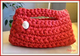 BOLSOS TRAPILLO EN ROJO,VERDE Y ROSA