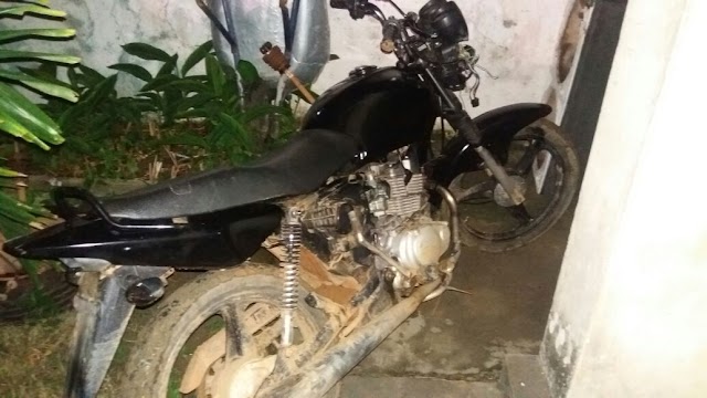 Motocicleta foi recuperada pela PM na zona rural de Amargosa