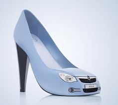 SEPATU WANITA: MODEL SEPATU HIGH HEELS TERBARU