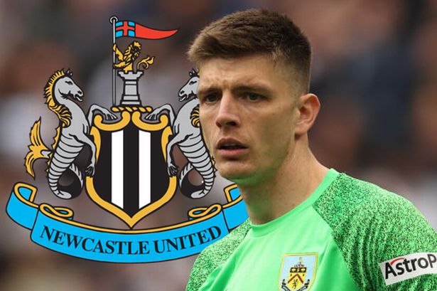 Newcastle Đàm Phán Với Burnley Để Có Được Thủ Thành Nick Pope.