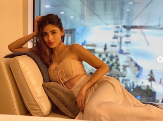 Mouni Roy