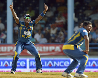 Angelo-Mathews-Rangana-Herath-Final-India-vs-Srilanka-Tri-Series-2013