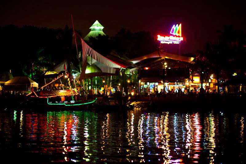 6 Tempat Wisata Kuliner Malam Di Jakarta yang Wajib Anda ...