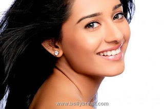  Sexy Photos By Bollywood Acteress Amrita Rao