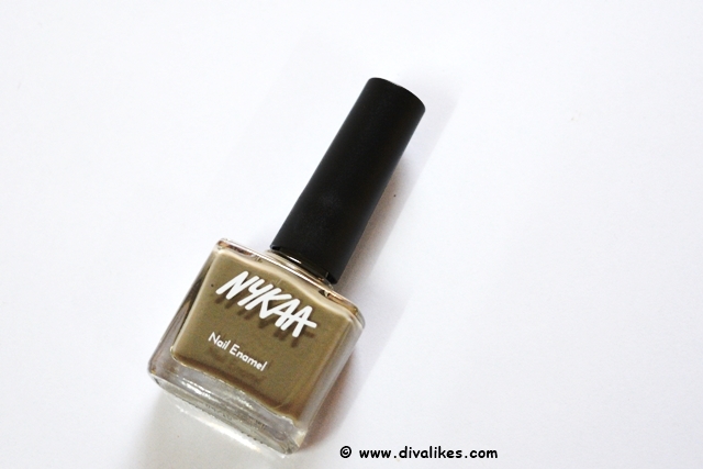 Nykaa Nude Nail Enamel Earl Grey Tea Cake