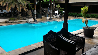 Hotel Murah di Jogja Dekat Stasiun Tugu ada kolam renangnya