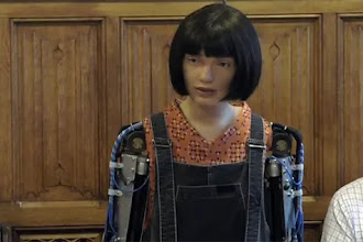 Ανθρωπόμορφο ρομπότ μίλησε για πρώτη φορά στο βρετανικό κοινοβούλιο!