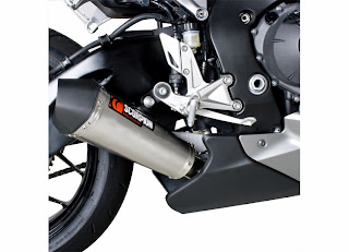 Honda CBR1000RR Fireblade (2012) Scorpion Serket Exhaust