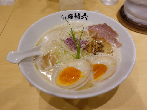 Ramen Saba 6 Shinsaibashi らぁ麺鯖六 心齋橋本店 [Osaka, JAPAN] - Signature unique blend of mackerel and chicken broth ramen