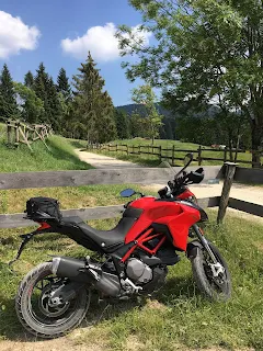 itinerari in moto in veneto ducati multistrada 950s