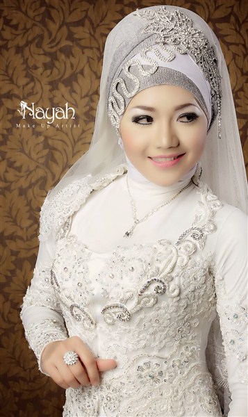 trendbajumuslim.com kebaya muslim akad nikah terbaru 2017/2018 trendbajumuslim.com kebaya muslim akad nikah terbaru 2017/2018