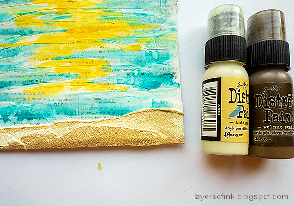 Layers of ink - Sunny Ocean and Beach Mixed Media Scene Tutorial by Anna-Karin Evaldsson. Paint the sand.