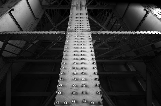 black and white london cityscape architecture hungerford bridge