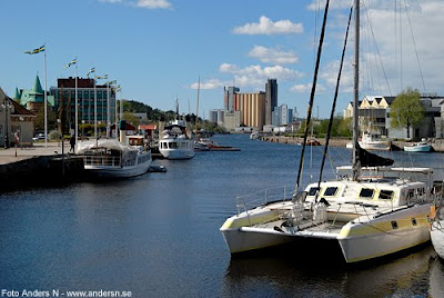 uddevalla, hamnen, harbor, bohuslän, västkusten, sverige, sweden, boats, båtar, silo, badhus, hotell, foto anders n