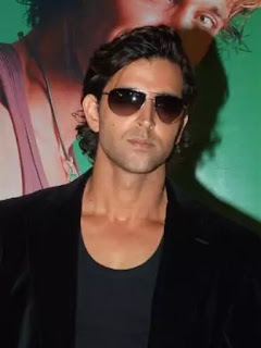 Hrithik Roshan Net Worth 2021 In Rupees, First Movie, Date Of Birth, Biography, Car Collection, HRX Brand Full Form, New House, Girl Friend.