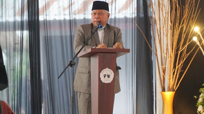 Pesan Bupati Sukiman Saat Hadiri Acara Wisuda STIT Palapa Nusantara