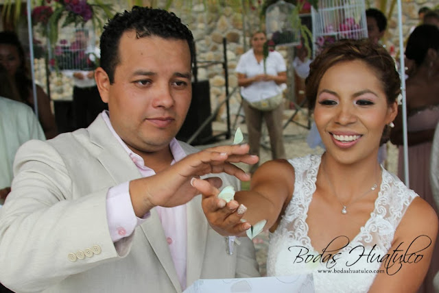 boda en playa, beach wedding, Oaxaca, México, Bodas Huatulco, Wedding Planner