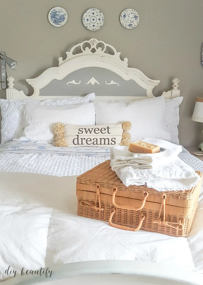 mini bedroom makeover with cottage style