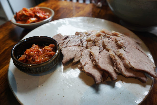 Pyongyang cold noodles in Ryunnam Myeonok