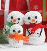 http://translate.googleusercontent.com/translate_c?depth=1&hl=es&rurl=translate.google.es&sl=en&tl=es&u=http://www.favecrafts.com/Crochet-Amigurumi/Crochet-Snowman-Family-from-Bernat/ct/1&usg=ALkJrhgTtm_SwyG_oGon13DbPDjbDFbwHA