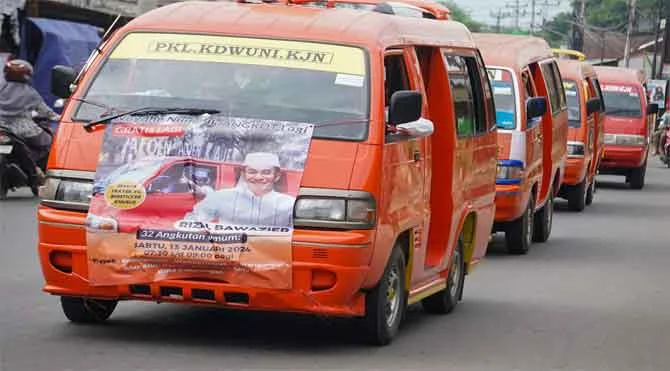 Dewan Pakar PKS Rizal Bawazier Mengajak Kembali Minat Masyarakat Gunakan Angkot Sebagai Pilihan Transportasi Yang Nyaman Dan Terpercaya