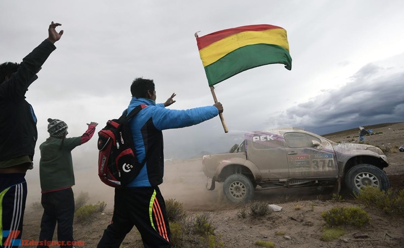 iZdesigner.com - Bộ ảnh đẹp về Giải đua xe Dakar Rally 2015