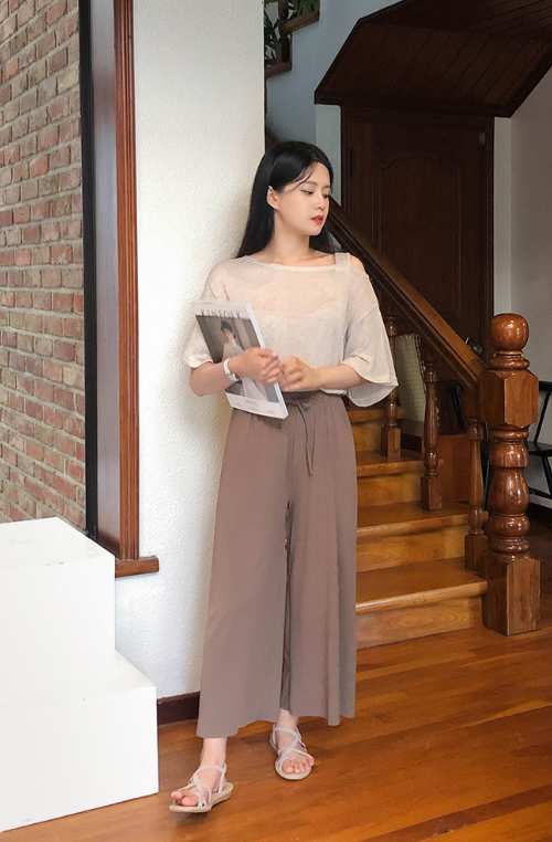 https://us.sonyunara.net/product/ribbed-loose-drawstring-pants/9609/category/1/display/4/&utm_source=Kstylick&utm_medium=Referral&utm_campaign=CAFE24+VIRAL