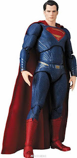 MAFEX Superman de Justice League