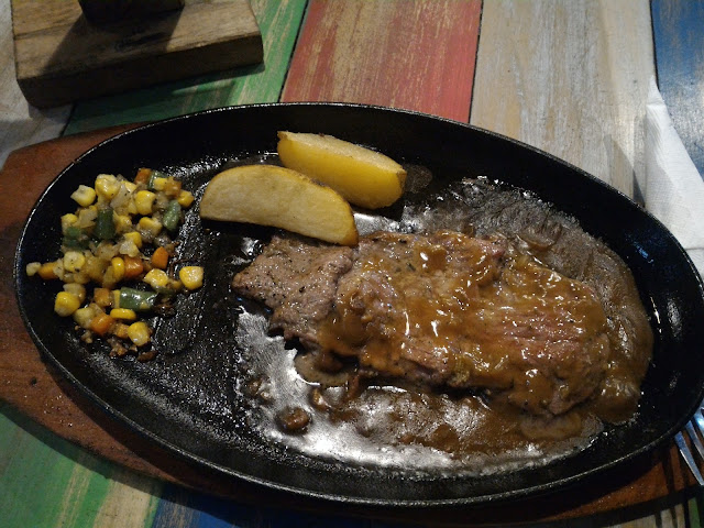 sirloin steak du cafe semarang