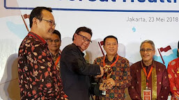 UHC Award 2018 Untuk Bupati Kepulauan Selayar