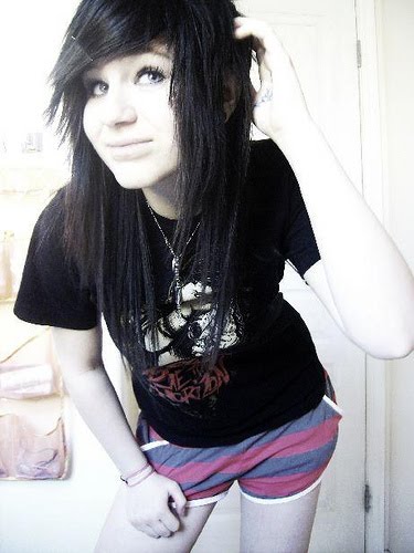 long emo hairstyles for girls 2010. Beautiful Long Emo Hairstyles