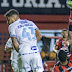 Artilheiro da Série A, Alerrandro recebe prêmio de gol mais bonito do Brasileirão
