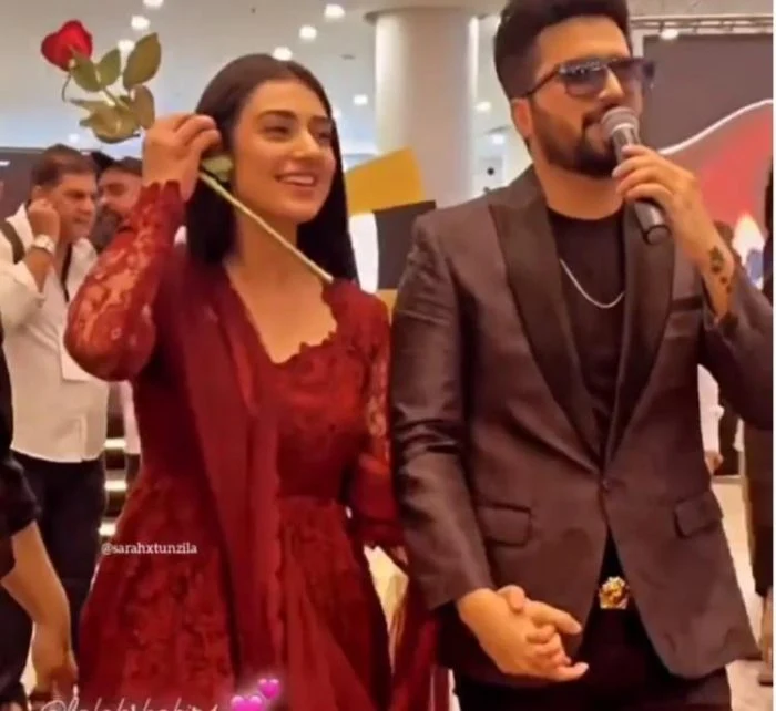 Sarah Khan And Falak Shabir Concert At Lucky One Mall