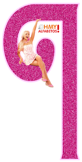 Barbie la Película: Alfabeto con Barbie Sentada en las Letras para Descargar Gratis, con Números.