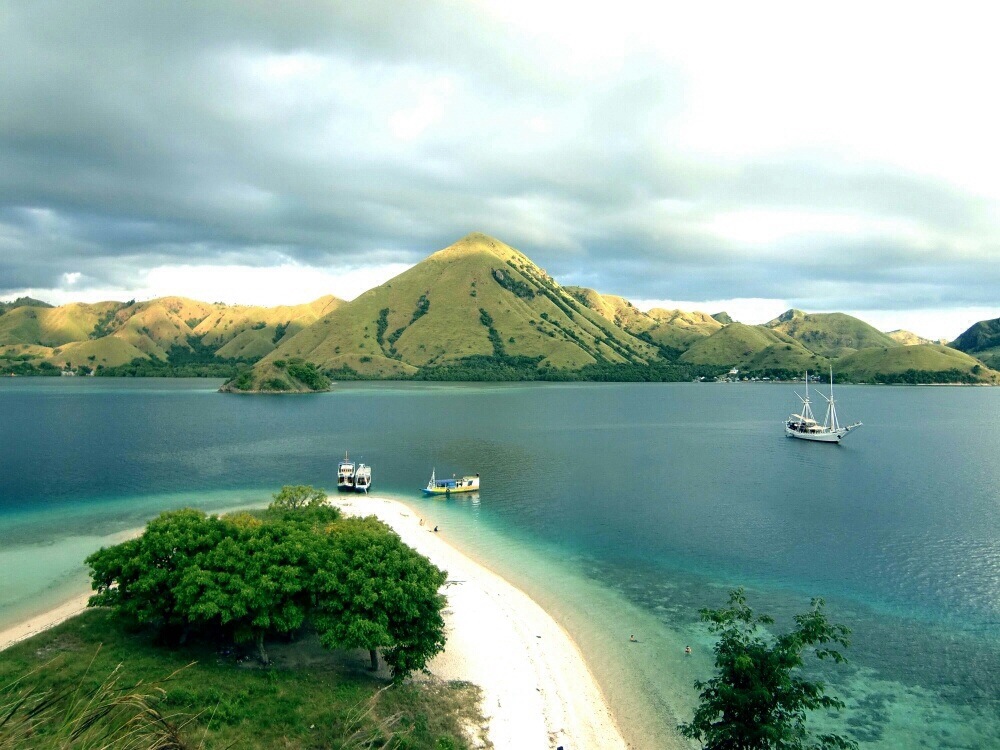  Labuan Bajo Surga bagi Wisatawan Explore Indonesia IWITA