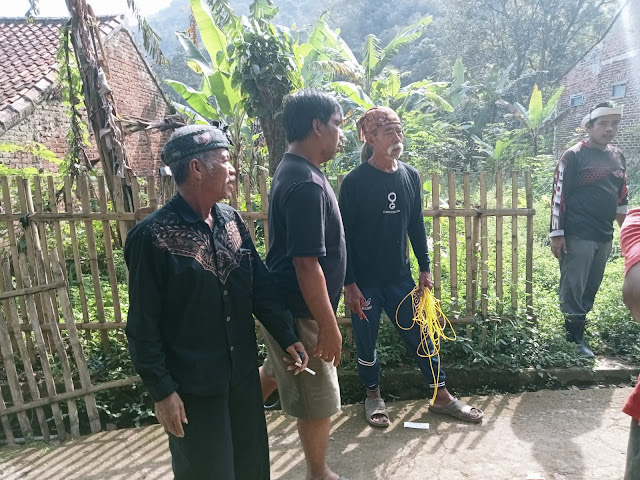 https://herdipamungkas.blogspot.com/2025/06/desa-langonsari-kecamatan-pameungpeuk.html