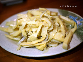 建弘雞肉飯