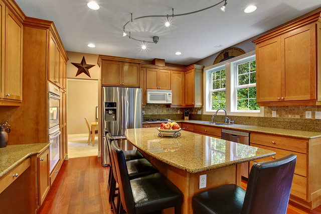 Kitchen-Track-Lighting-for-Low-Ceiling