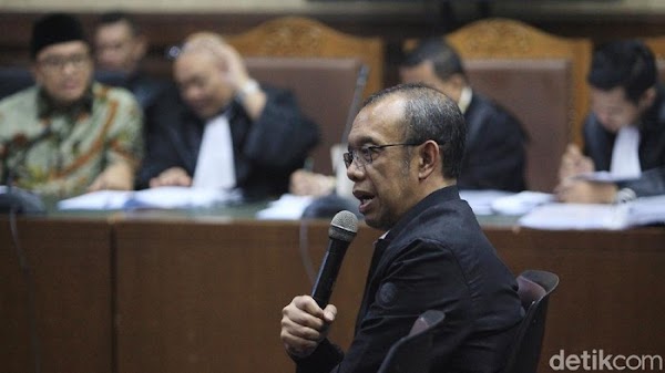 Sesmenpora Emosi Disinggung Imam Nahrawi soal Nginap di Kantor Bareng Istri