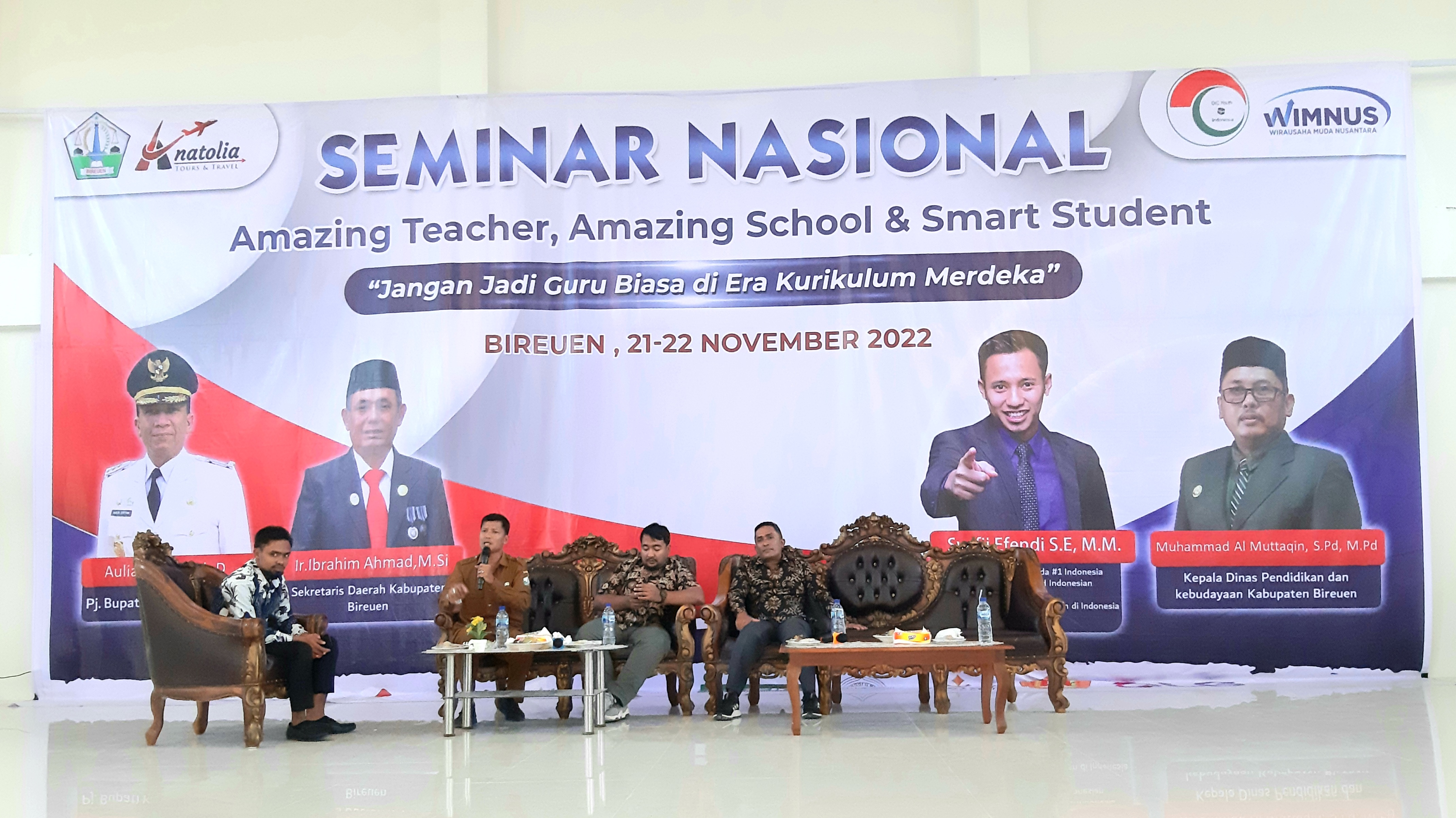 Ribuan Guru Antusias Ikuti Seminar Nasional di Bireuen