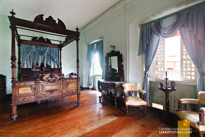 Bedroom at Syquia Mansion in Vigan City