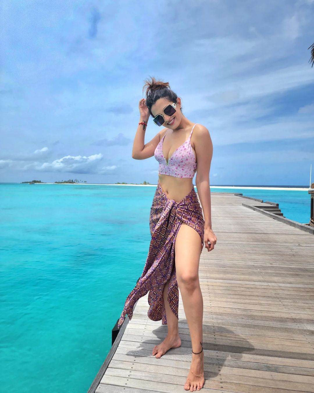 Shiny Doshi swimsuit sexy body indian tv actress