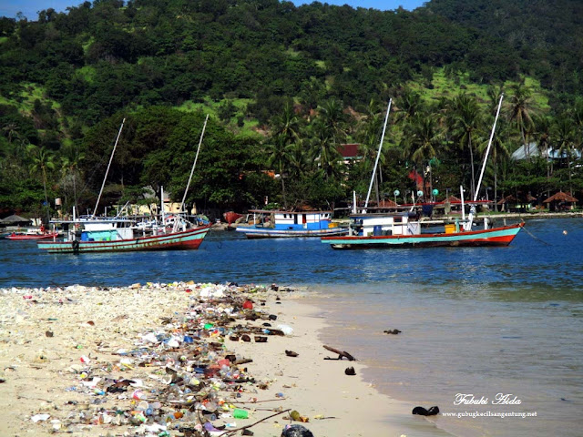 pulau merak kecil dermaga