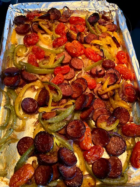 Sheetpansausageandveggies-Lauren@Mizhelenscountrycottage