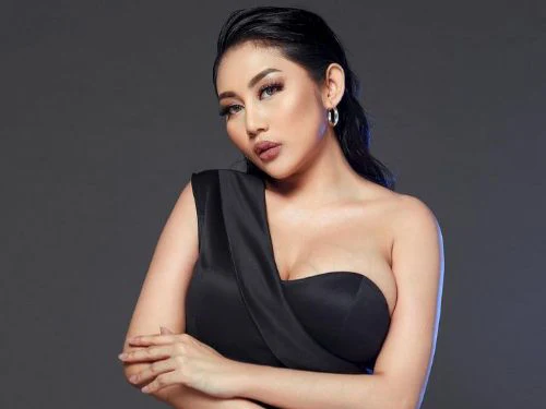 Pamela Safitri Cari Pasangan Duet dan Buka Audisi Duo Serigala, Netizen: Harus Besar Gak?