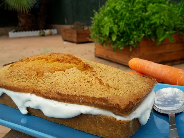 Carrot cake rellena de crema de queso