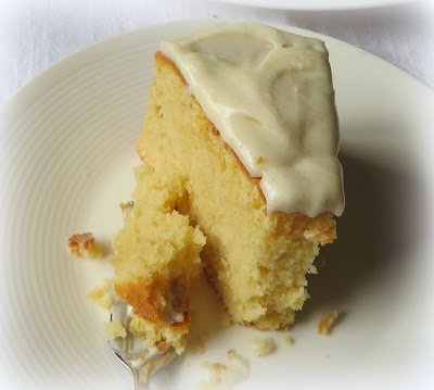 Vanilla & Cardamom Cake