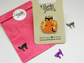 Punky Pins Halloween Cat Pin