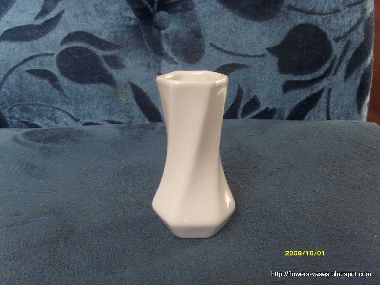 Flowers vases:flowers-13516